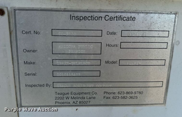 image for item IE9148 2001 Sterling digger derrick truck