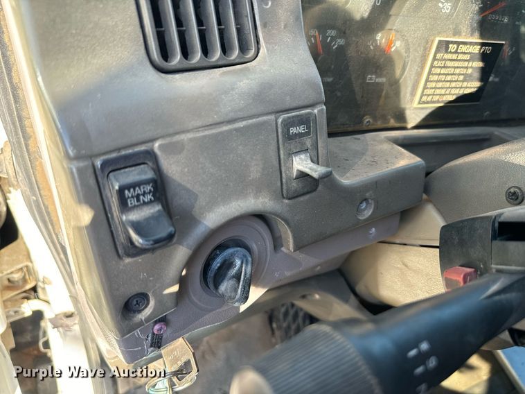 image for item IE9148 2001 Sterling digger derrick truck