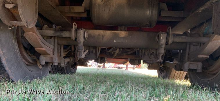 image for item JT9729 1997 Viking VPPD-48 drop deck trailer