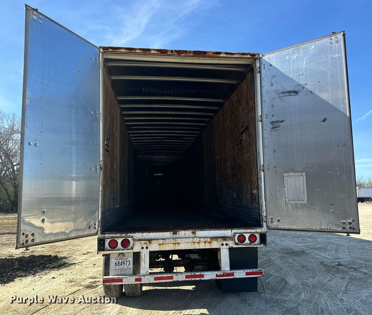 image for item LH9308 2005 Stoughton  AVW-535T-S-C-AR dry van trailer