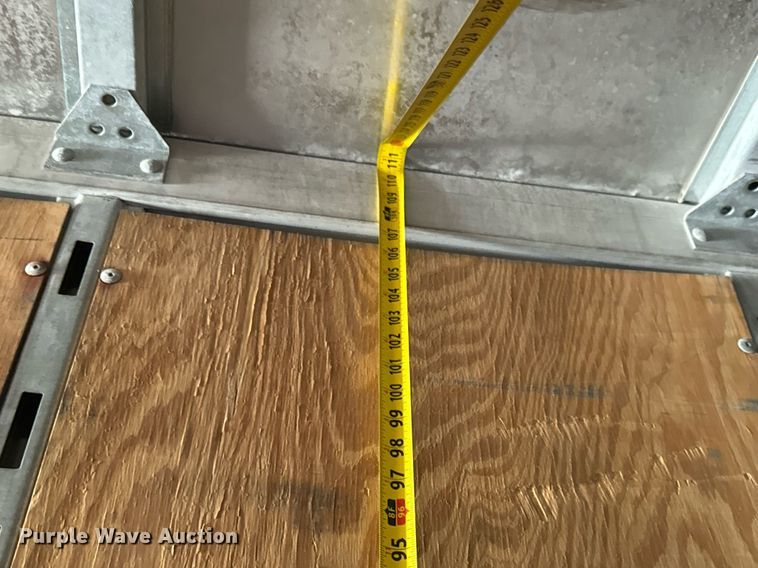 image for item LH9308 2005 Stoughton  AVW-535T-S-C-AR dry van trailer