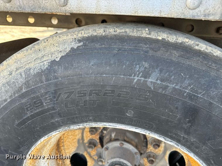 image for item LH9310 2005 Great Dane  dry van trailer