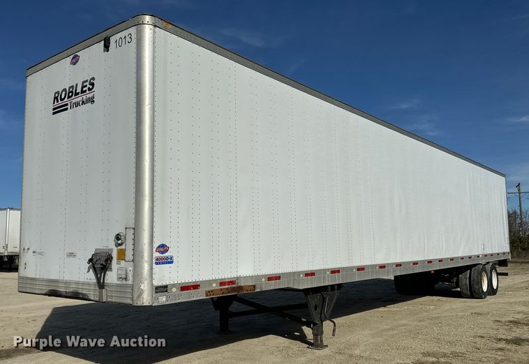 image for item LH9311 2013 Utility  4000D-X  dry van trailer