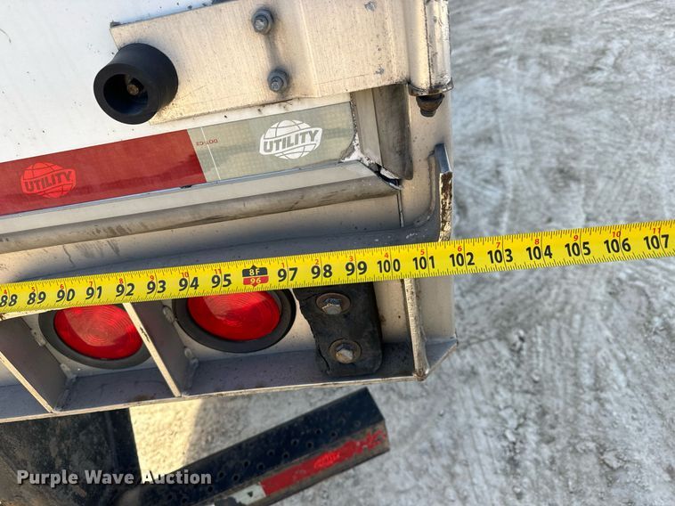 image for item LH9311 2013 Utility  4000D-X  dry van trailer