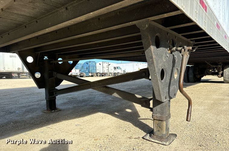 image for item LH9311 2013 Utility  4000D-X  dry van trailer