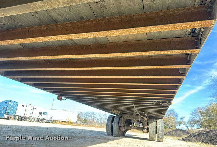 image for item LH9311 2013 Utility  4000D-X  dry van trailer