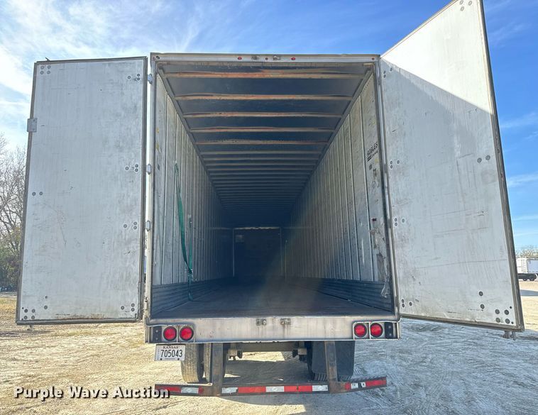 image for item LH9311 2013 Utility  4000D-X  dry van trailer