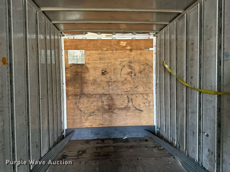 image for item LH9311 2013 Utility  4000D-X  dry van trailer