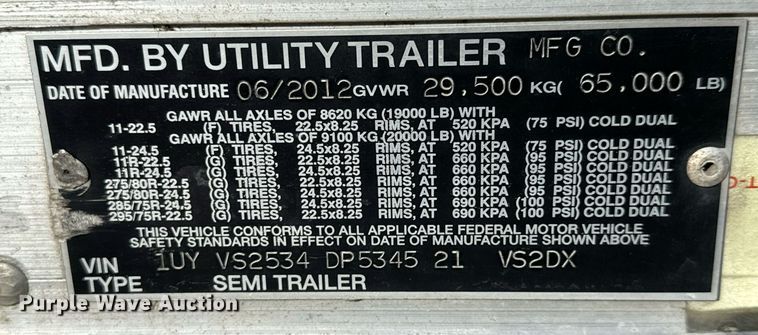 image for item LH9311 2013 Utility  4000D-X  dry van trailer