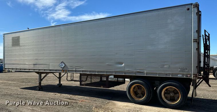 image for item MS9968 1966 Fruehauf  Dry van trailer