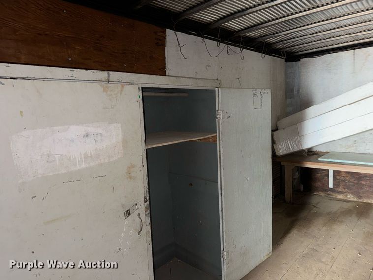 image for item MS9968 1966 Fruehauf  Dry van trailer