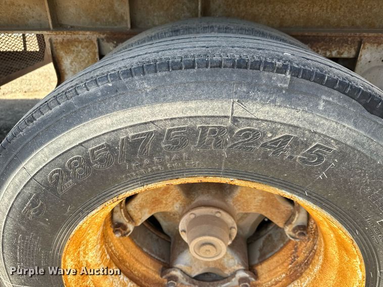 image for item MS9968 1966 Fruehauf  Dry van trailer