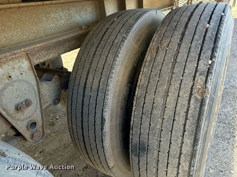 image for item MS9968 1966 Fruehauf  Dry van trailer