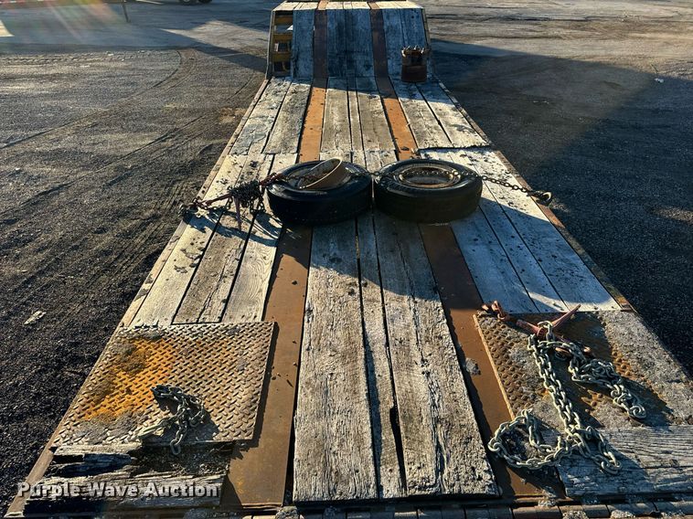 image for item MT9023 1993 Etnyre SR35TL drop deck hydraulic tail equipment trailer