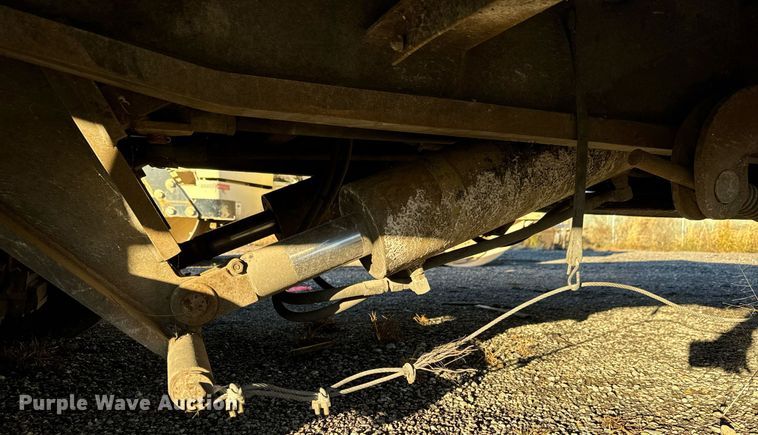 image for item MT9023 1993 Etnyre SR35TL drop deck hydraulic tail equipment trailer