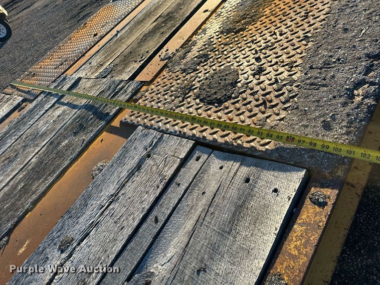 image for item MT9023 1993 Etnyre SR35TL drop deck hydraulic tail equipment trailer