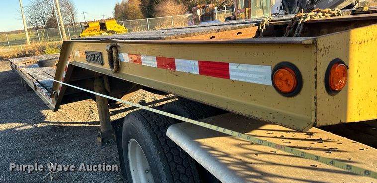 image for item MT9023 1993 Etnyre SR35TL drop deck hydraulic tail equipment trailer