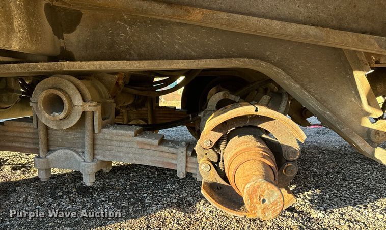 image for item MT9023 1993 Etnyre SR35TL drop deck hydraulic tail equipment trailer