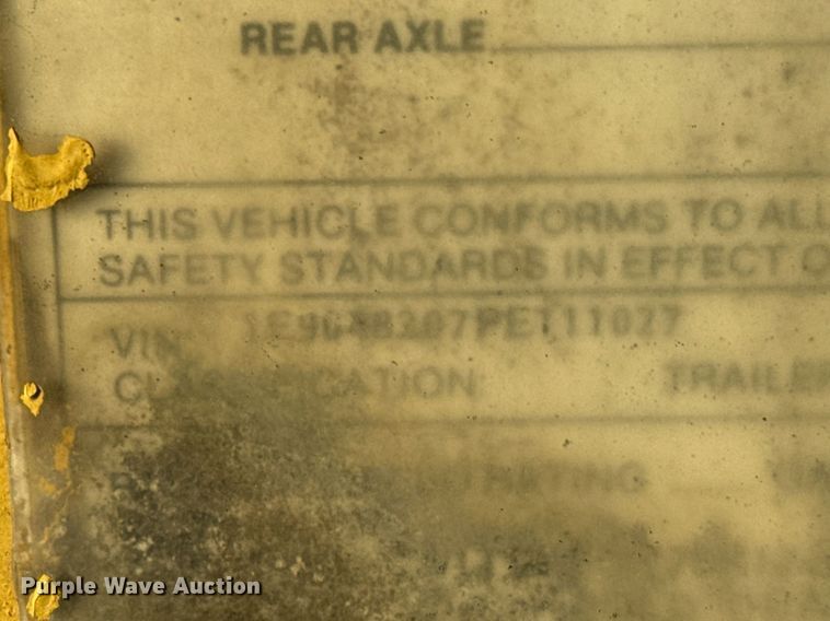 image for item MT9023 1993 Etnyre SR35TL drop deck hydraulic tail equipment trailer