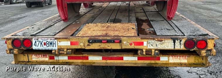 image for item MT9025 1988 Hyster SR35TL drop deck hydraulic tail equipment trailer