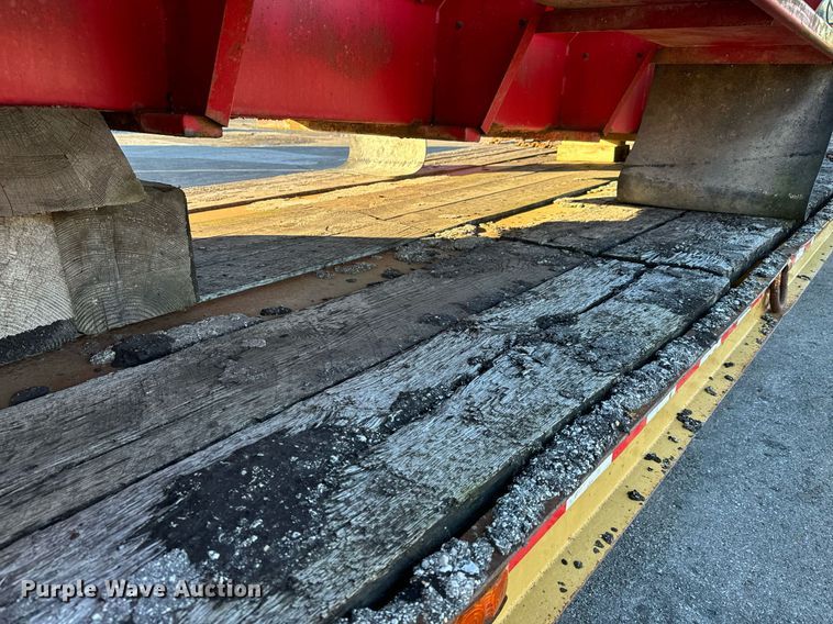 image for item MT9025 1988 Hyster SR35TL drop deck hydraulic tail equipment trailer