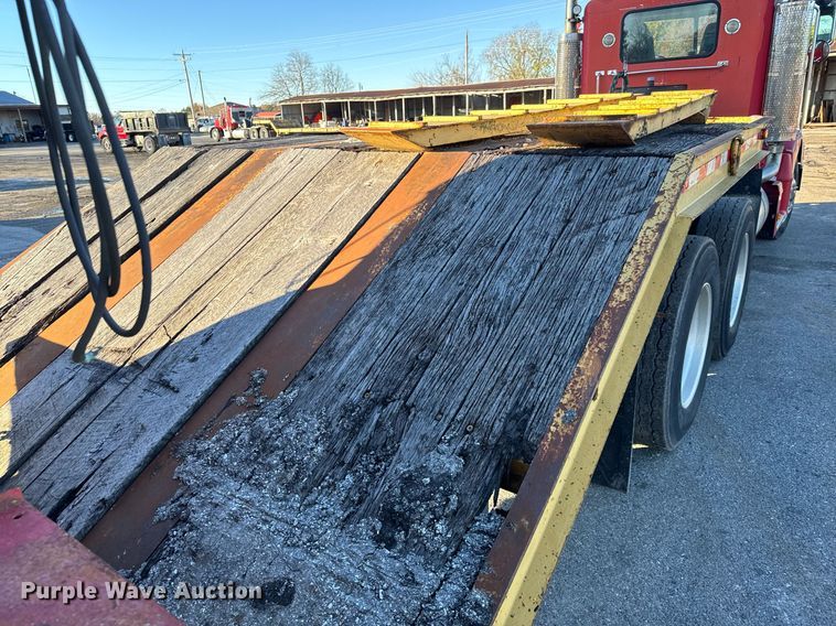 image for item MT9025 1988 Hyster SR35TL drop deck hydraulic tail equipment trailer