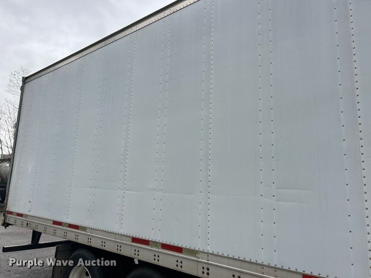 image for item NJ9562 2006 Wabash dry van trailer