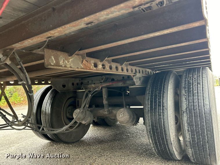 image for item NJ9562 2006 Wabash dry van trailer