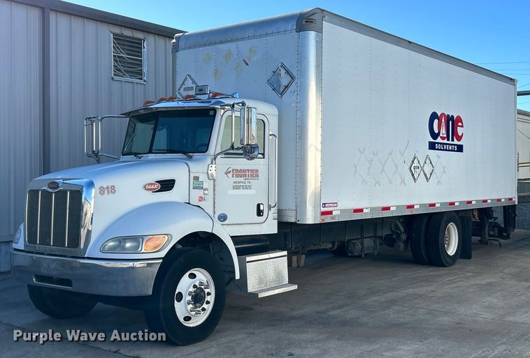 image for item NJ9572 2014 Peterbilt 337 box truck