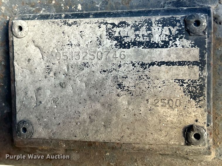 image for item NJ9572 2014 Peterbilt 337 box truck