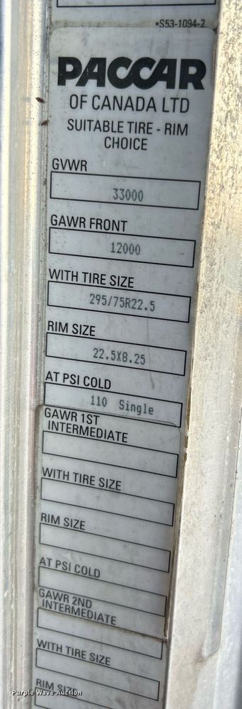 image for item NJ9572 2014 Peterbilt 337 box truck