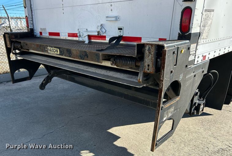 image for item NJ9574 2011 Kenworth T370 box truck