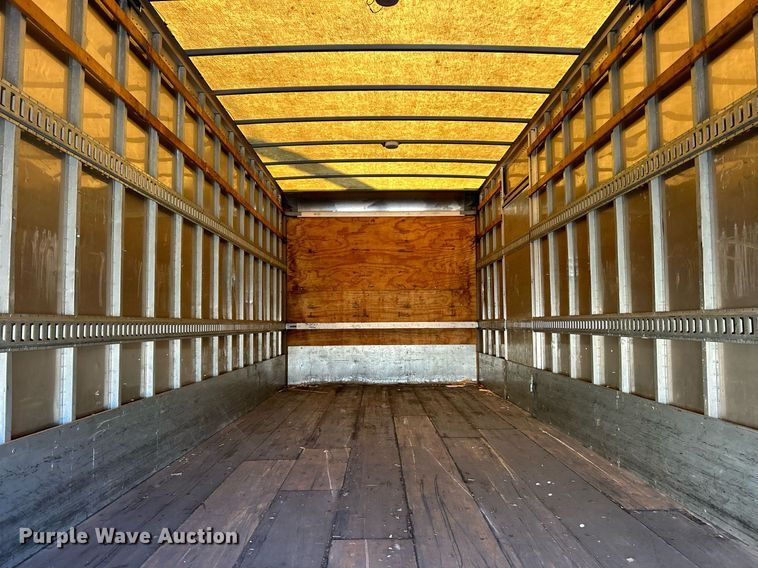 image for item NJ9574 2011 Kenworth T370 box truck