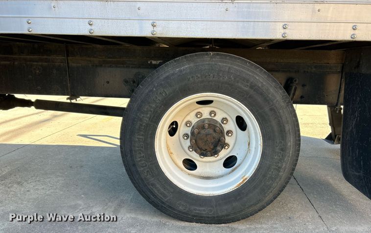 image for item NJ9574 2011 Kenworth T370 box truck