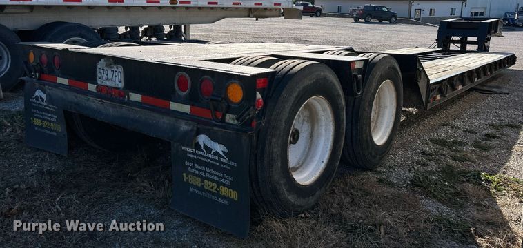 image for item NJ9637 2006 Witzco RG-35 Challenger lowboy equipment trailer