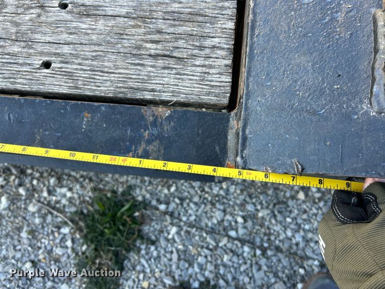 image for item NJ9637 2006 Witzco RG-35 Challenger lowboy equipment trailer