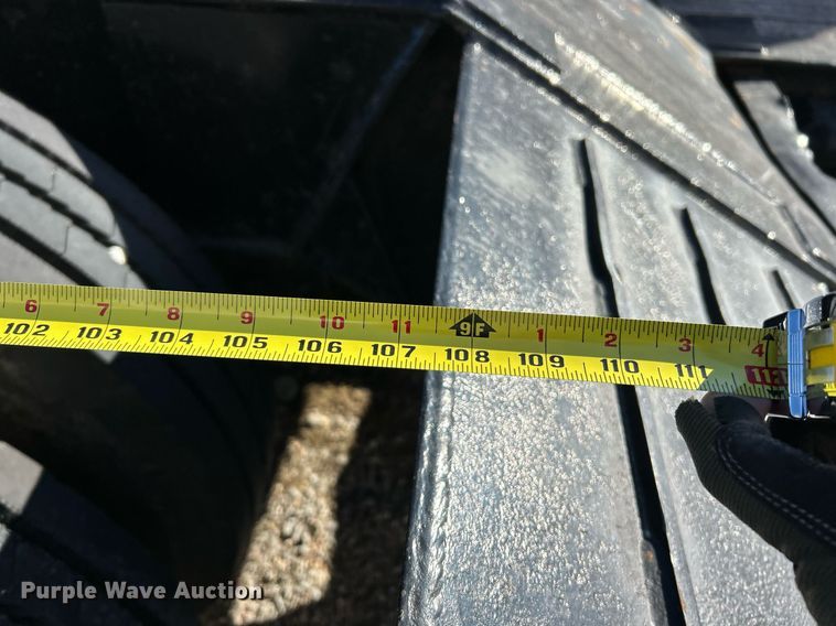 image for item NJ9637 2006 Witzco RG-35 Challenger lowboy equipment trailer