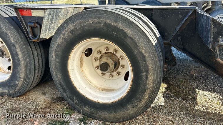 image for item NJ9637 2006 Witzco RG-35 Challenger lowboy equipment trailer