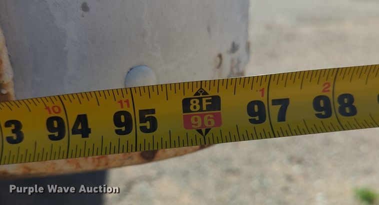 image for item NW9742 1977 Hobbs A8800142E dry van trailer