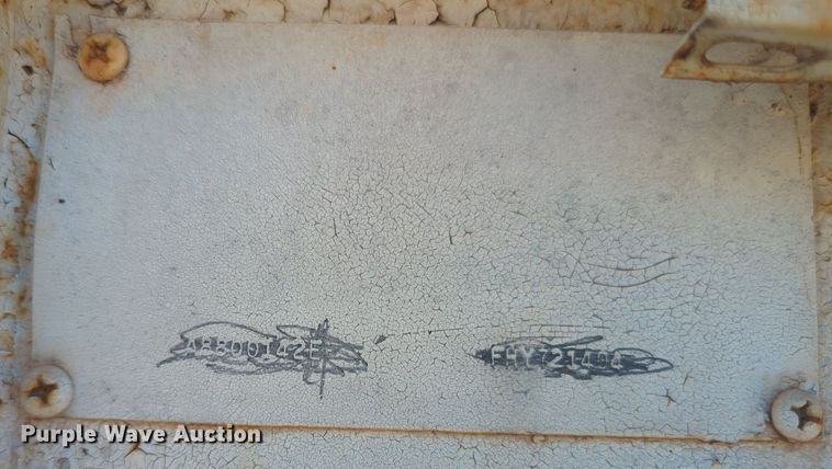 image for item NW9742 1977 Hobbs A8800142E dry van trailer