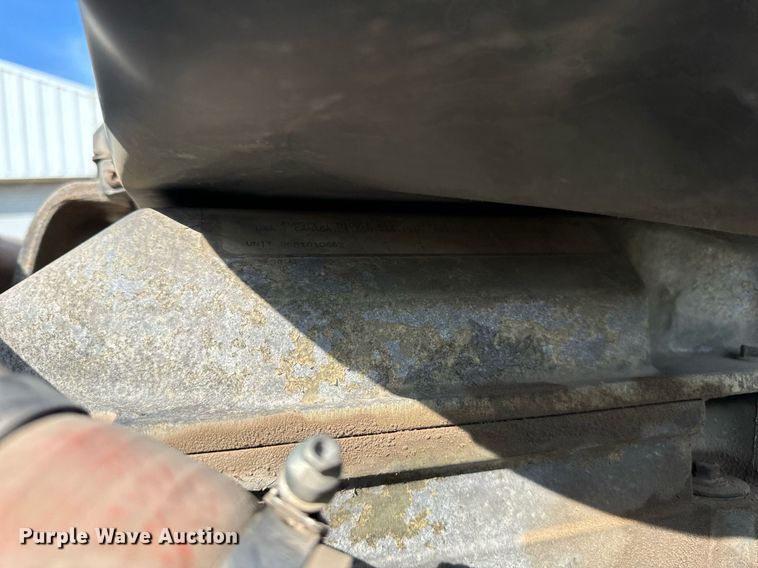 image for item OG9676 2009 Freightliner  Cascadia  semi truck