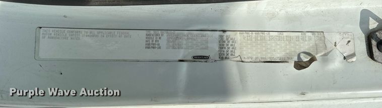 image for item OG9676 2009 Freightliner  Cascadia  semi truck