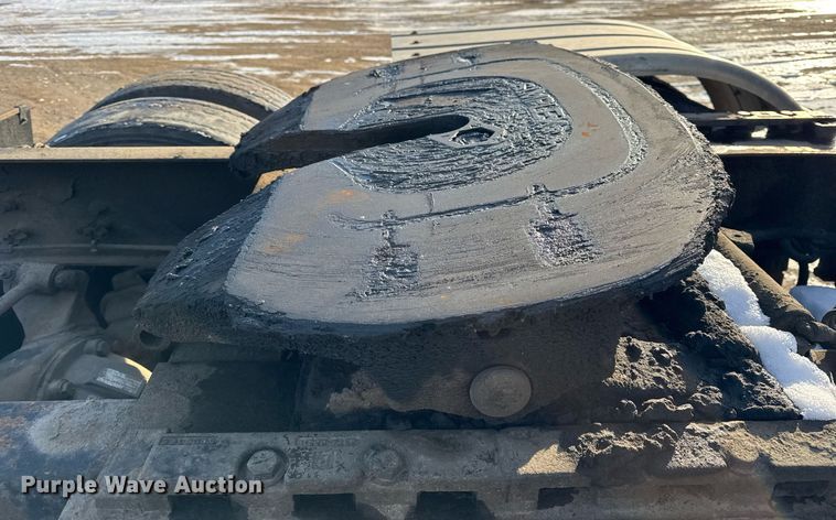 image for item OG9761 2004 Freightliner Columbia 120 semi truck