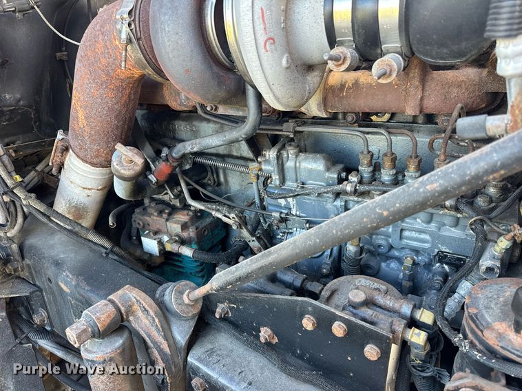 image for item OG9771 1994 Mack  RD688S semi truck