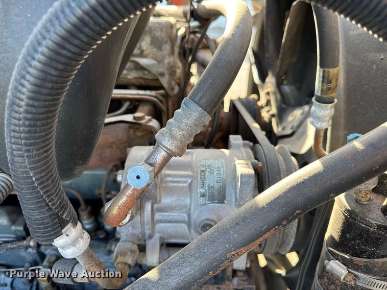 image for item OG9771 1994 Mack  RD688S semi truck