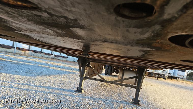 image for item OJ9106 2008 Wabash refrigerated van trailer