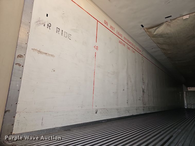 image for item OJ9106 2008 Wabash refrigerated van trailer