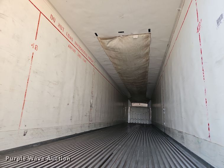 image for item OJ9106 2008 Wabash refrigerated van trailer