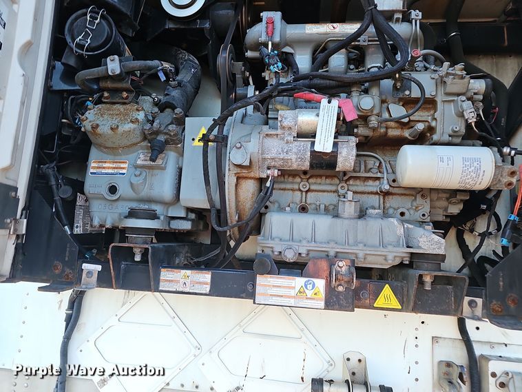 image for item OJ9106 2008 Wabash refrigerated van trailer