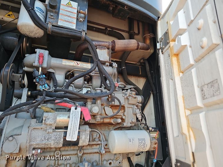 image for item OJ9106 2008 Wabash refrigerated van trailer